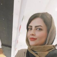 Maedeh Goladhaii的照片