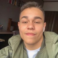 Bryan Pineda的照片