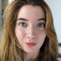 Pauline Vallier的照片