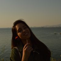 NIKI TRIANTI's Photo