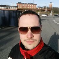 Adam Caputo的照片