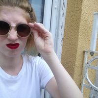 Sara Stiplovšek的照片