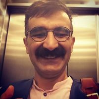 Rıza Talebi的照片