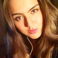 Larissa Guedes's Photo