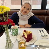 Tri Indahwati's Photo