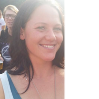 nikki klaassen的照片