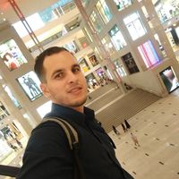 Amine Remita的照片