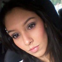 Alejandra Cardona的照片