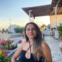 Nurcan Karaz's Photo