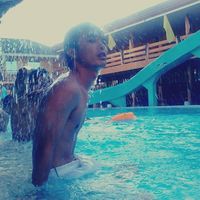 Vince Labong's Photo