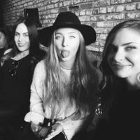 Emily Wolff的照片