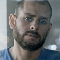 Damian Martinez的照片