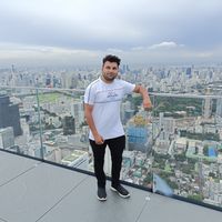 GIRISH TOMAR的照片