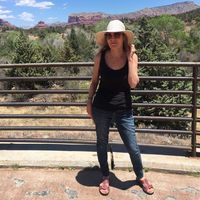 Lara Ballantine的照片