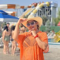 Khatereh Rosta's Photo