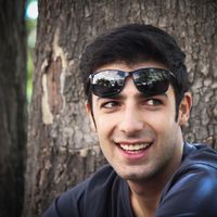 Ahmad Kazemi的照片