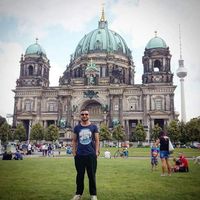 Rızvan Akram的照片