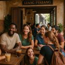 Connect & Chat - Luang Prabang的照片