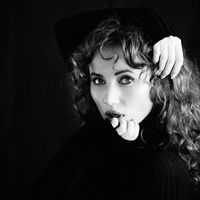 Елена h's Photo