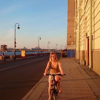 Valeria Blynskaya的照片