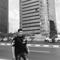 Anis Mourès的照片