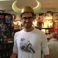 Mauro de Robertis的照片