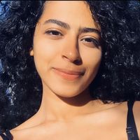 Behnaz Daryoosh的照片