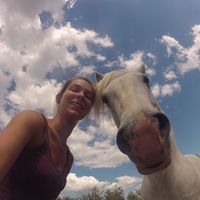 Flore Dupont的照片