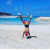 Nicolas Vela's Photo