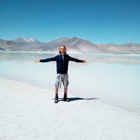 Bernard Denuit的照片