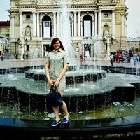 Yelyzaveta Nesmila's Photo