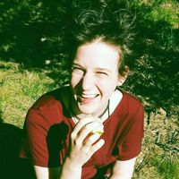 Micaela Sauc的照片