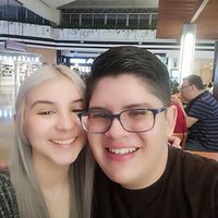 Jonathan Calvillo的照片