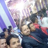 দেবেন্দ্ৰ শৰ্মা的照片