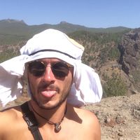 james pinton的照片