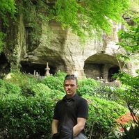 BRANDON JONES的照片