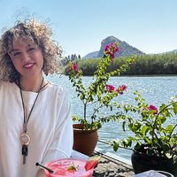 Nahid Zakeri's Photo