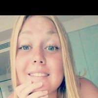 Melanie Hendriks的照片