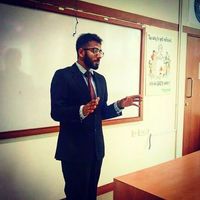 Aditya Mohan的照片