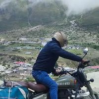 रिशु गोस्वामी's Photo