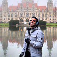 Poorya Rahbar+Nikookar's Photo