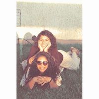 Ailet Solares的照片