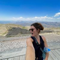 Anahita Alexander-Sefre's Photo