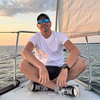 Denis Kondaev的照片