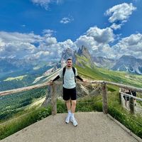 Lirim Kastrati's Photo