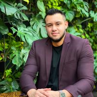 Nicholas Molina's Photo