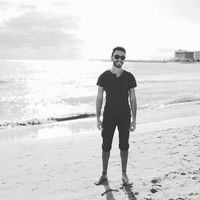 Victor Rego的照片