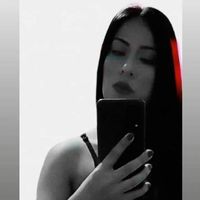 Mari Mendgue的照片