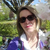 Catherine CANDAU TILH的照片