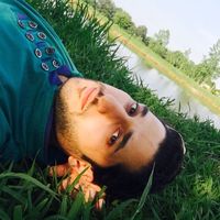 Ruholah Rowzan的照片